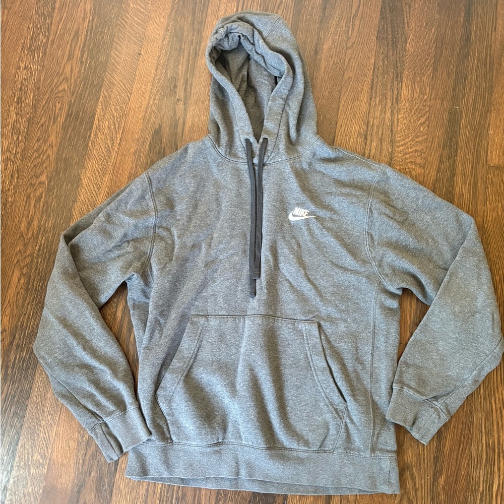 Nike men’s dark gray sweatshirt
